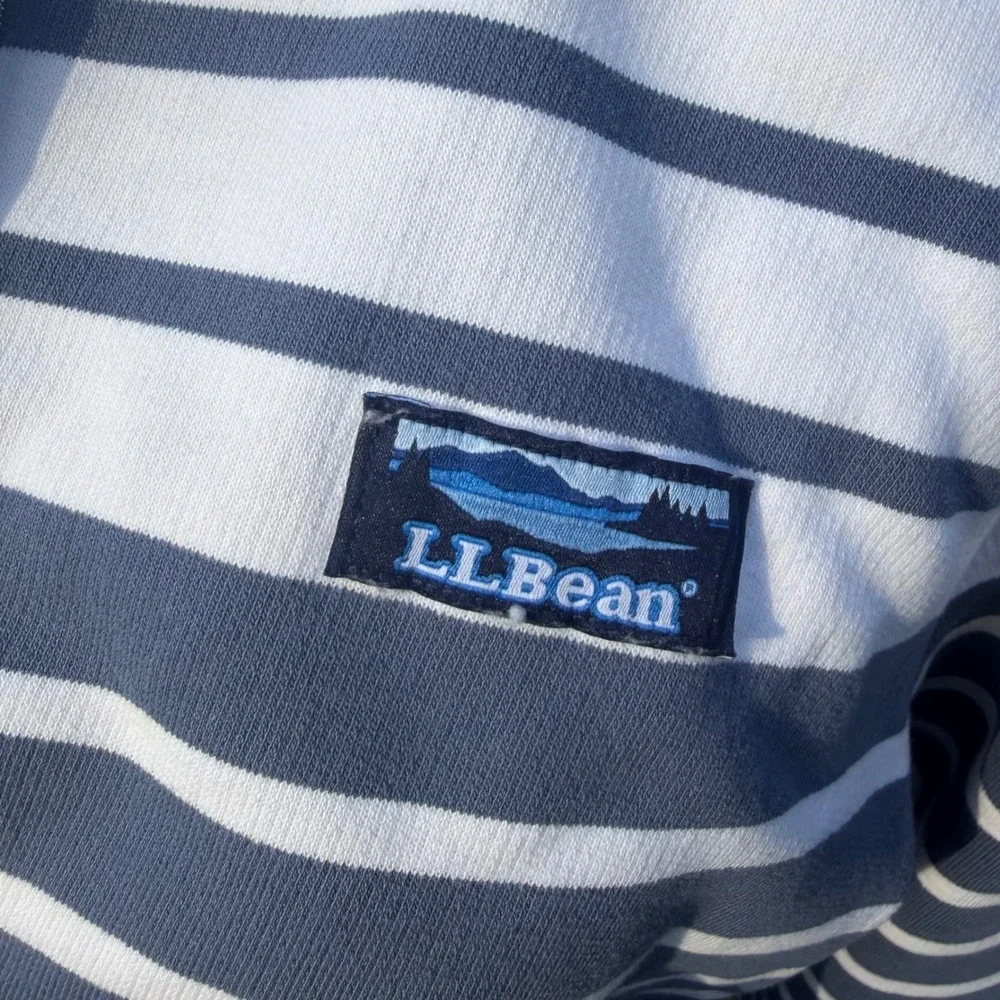 LL Bean Women's Blue White Striped Snap Sweatshirt Petite Medium Nautical Preppy - Picture 2 of 9